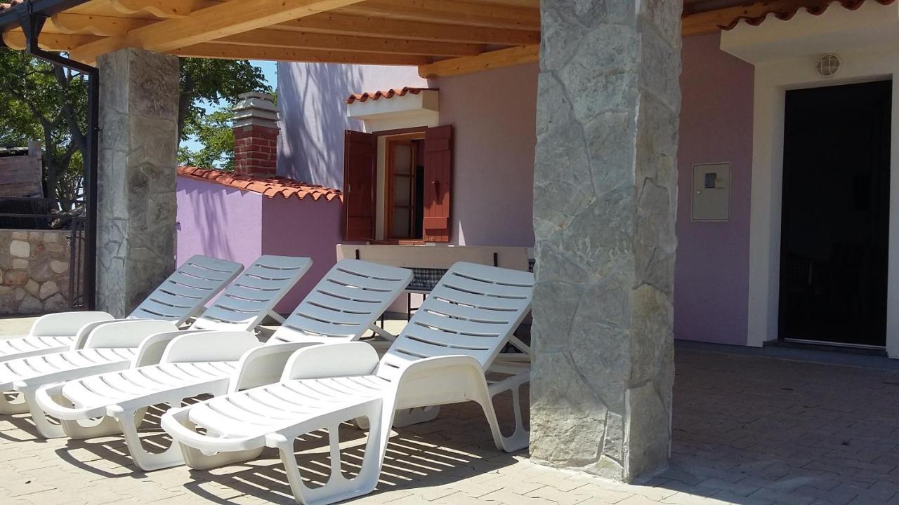 Apartman Kornu Veli Losinj Exterior photo
