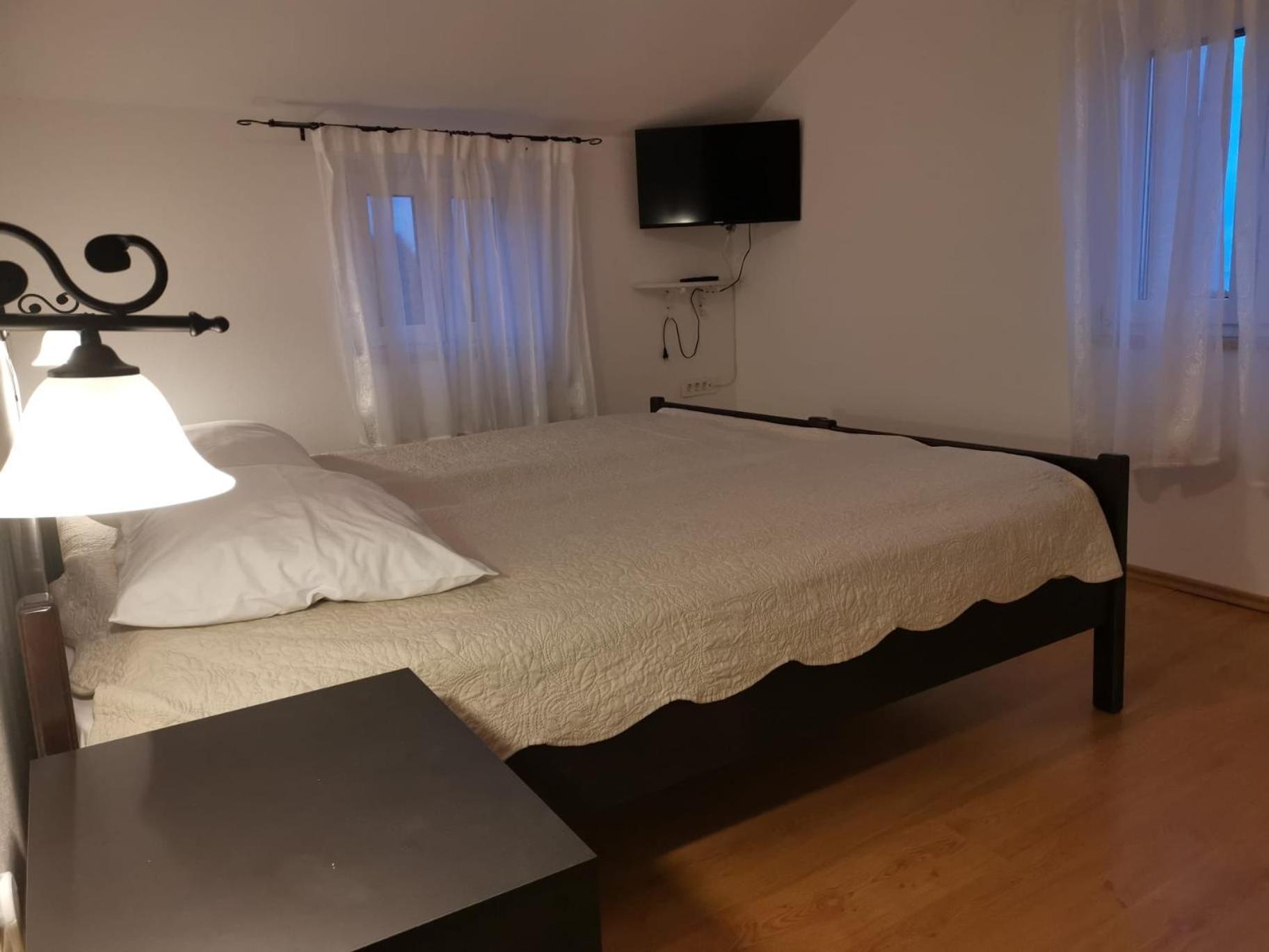 Apartman Kornu Veli Losinj Exterior photo